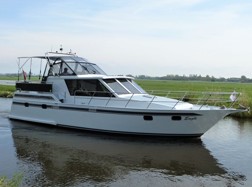 Eagle 1250 Arosa Star mieten